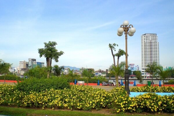 Alphanam Luxury Apartment 1-bedroom for rent, 60 m² opposite My Khe