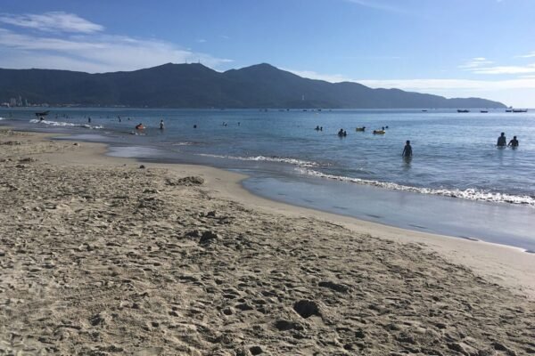 Alphanam Luxury Apartment corner 2-bedroom for rent, 95 m² beach and bay view