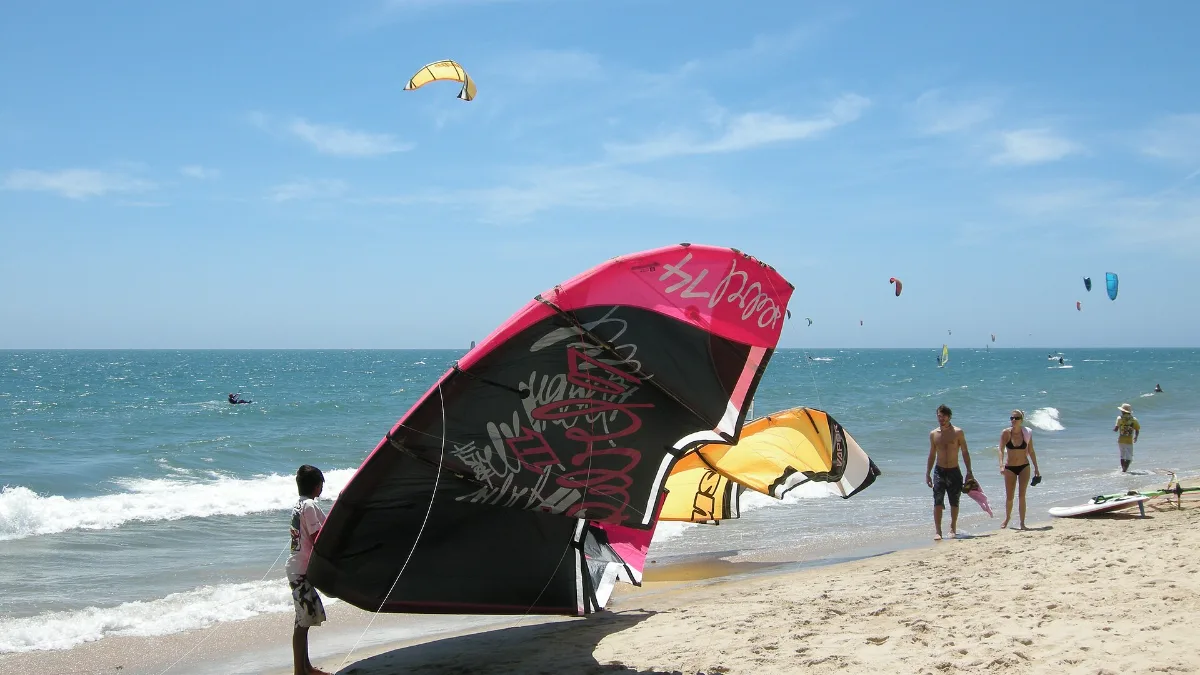 Kitesurfers on the beach at Mui Ne, Phan Thiet