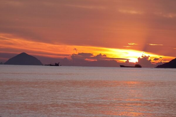 Ariyana Nha Trang 1-bedroom plus for rent, 60 m² with balcony