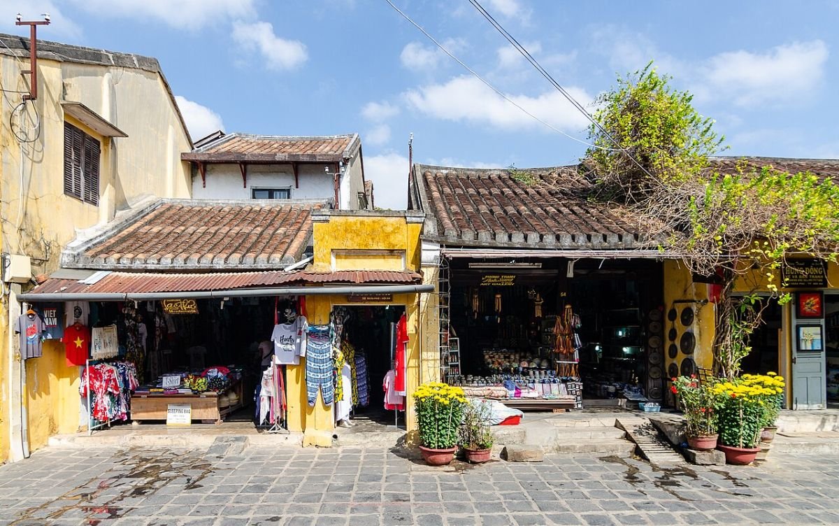 Corner house in Hoi An
