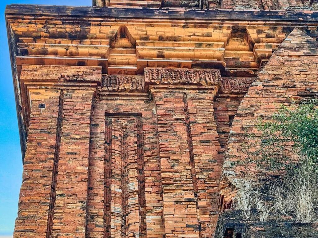 Ancient Cham brickwork