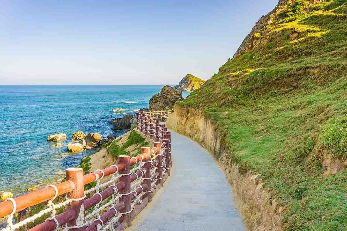 Coastal path above the sea
