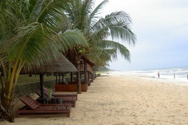 Grand World Phu Quoc beach-side shophouse for rent, 151 m², 4 floors
