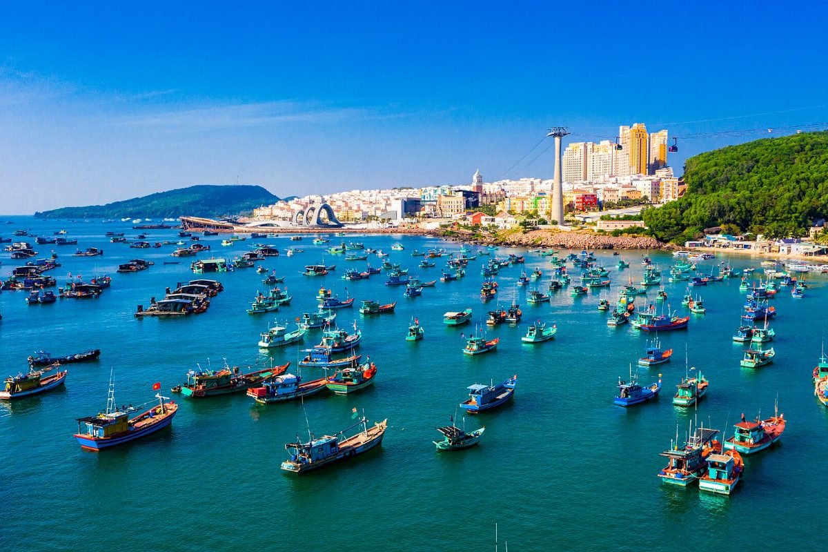 An Thoi harbour and Sunset Town, the view from Hillside Residence Phu Quoc 1-bedroom apartments