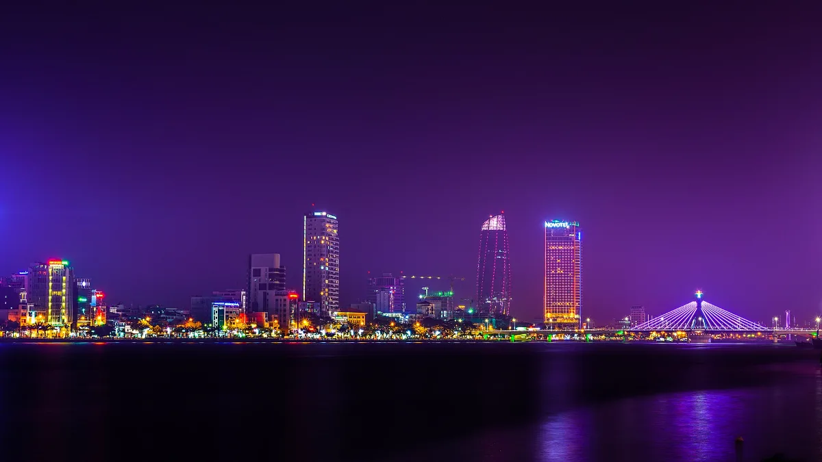 Da Nang skyline along the Han River near Hiyori Garden Tower