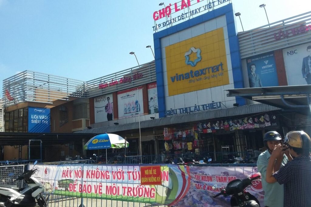 Lai Thieu market, a short ride from La Pura