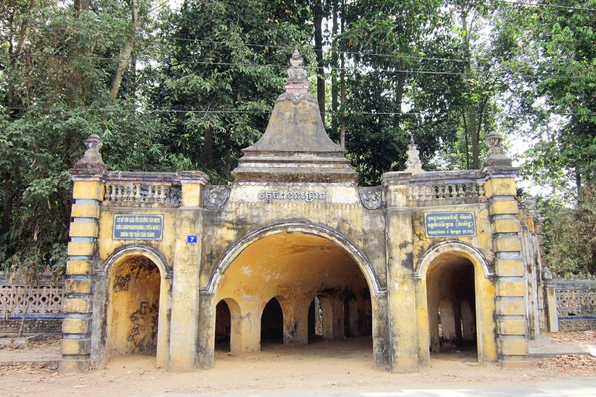 The gate of Hang pagoda in Tra Vinh, near Long Duc social housing