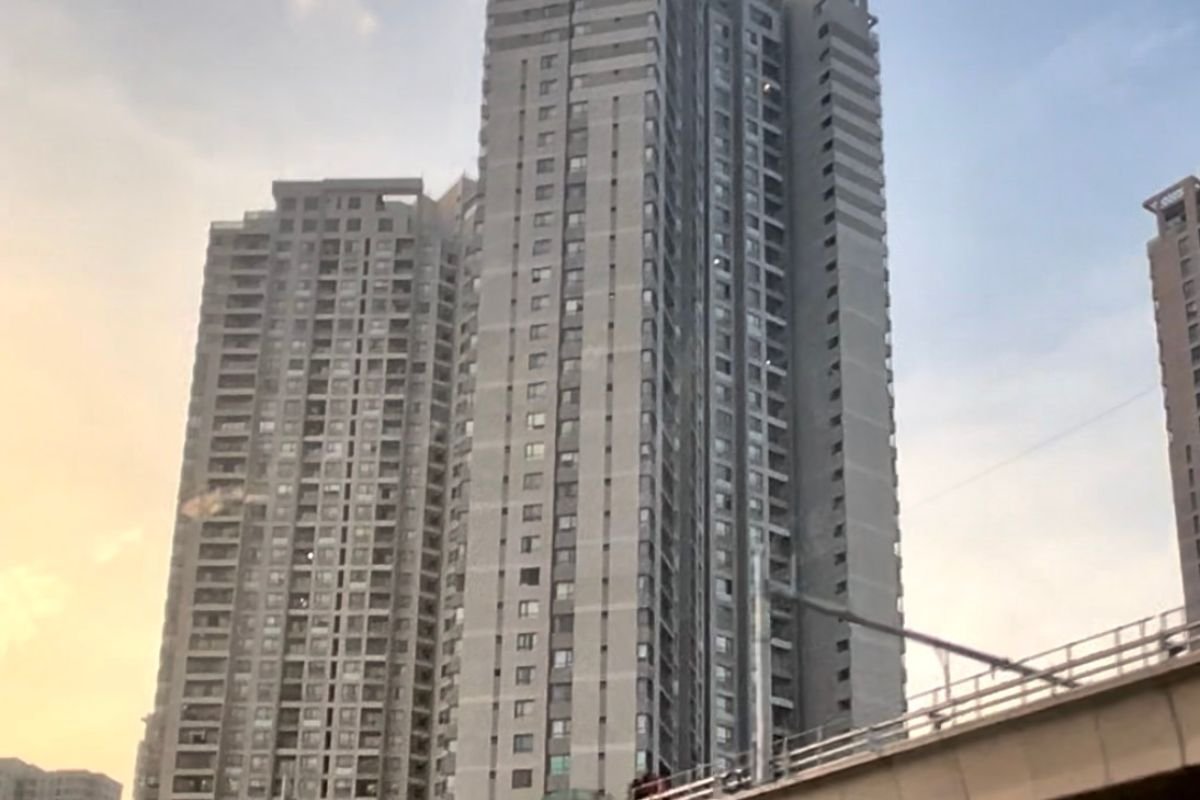Masteri Thao Dien towers on Hanoi Highway, home of this 3-bedroom for rent