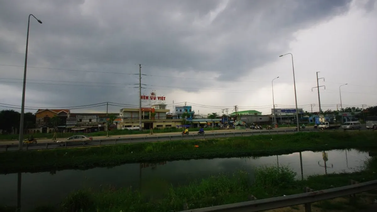 National Road 1A through Binh Chanh, Ho Chi Minh City