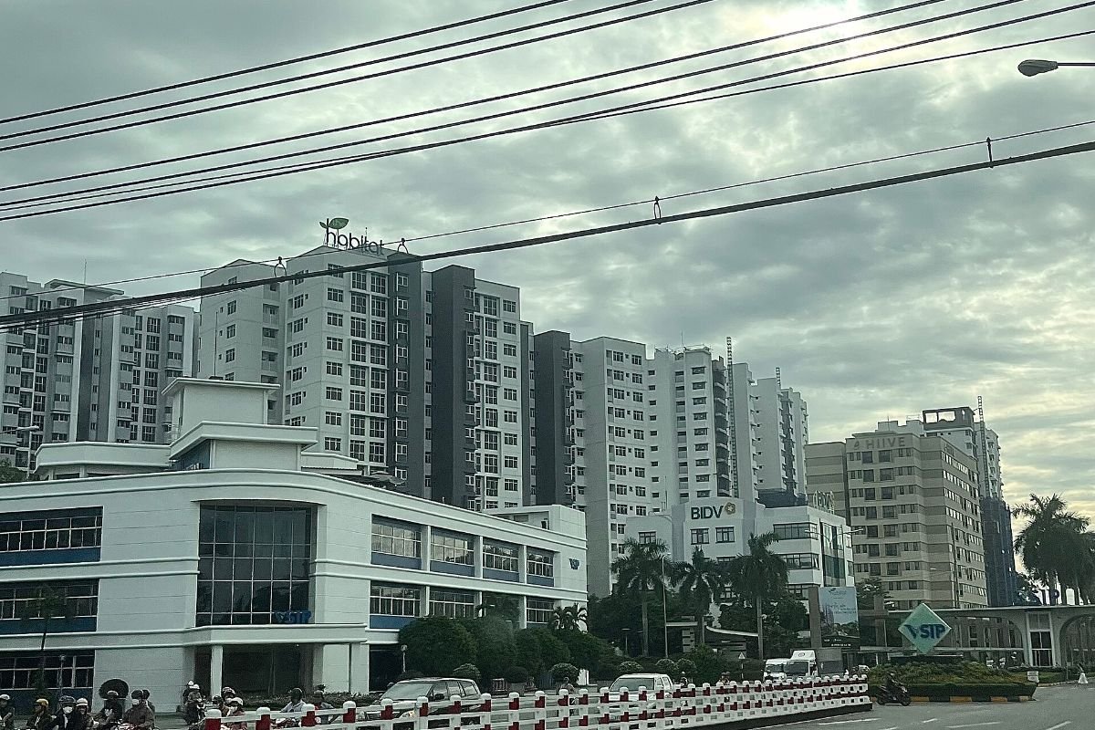 National Highway 13 in Binh Hoa near Monrei Saigon 2-bedroom apartments