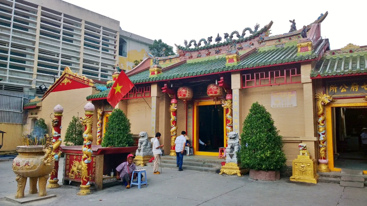 Ba Thien Hau pagoda in Thu Dau Mot