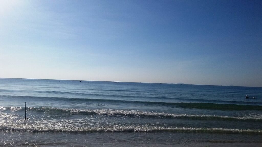 Morning sea at Nha Trang