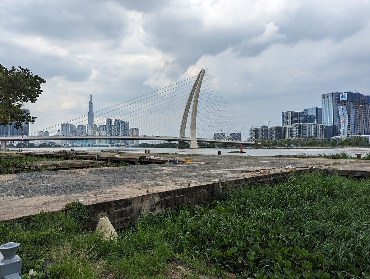 Saigon riverbank and skyline close to this Saigon Pearl 2-bedroom for sale
