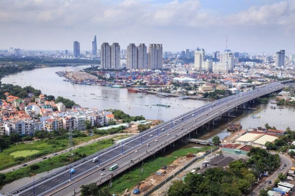 Saigon Pearl 4-bedroom for sale, 206 m² family home with river view