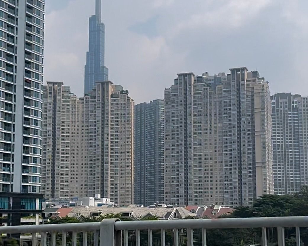 Saigon Pearl apartment towers on Nguyen Huu Canh Street, Binh Thanh