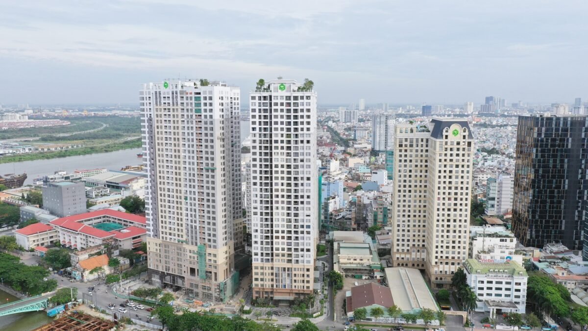Saigon Royal apartment project in Ho Chi Minh City