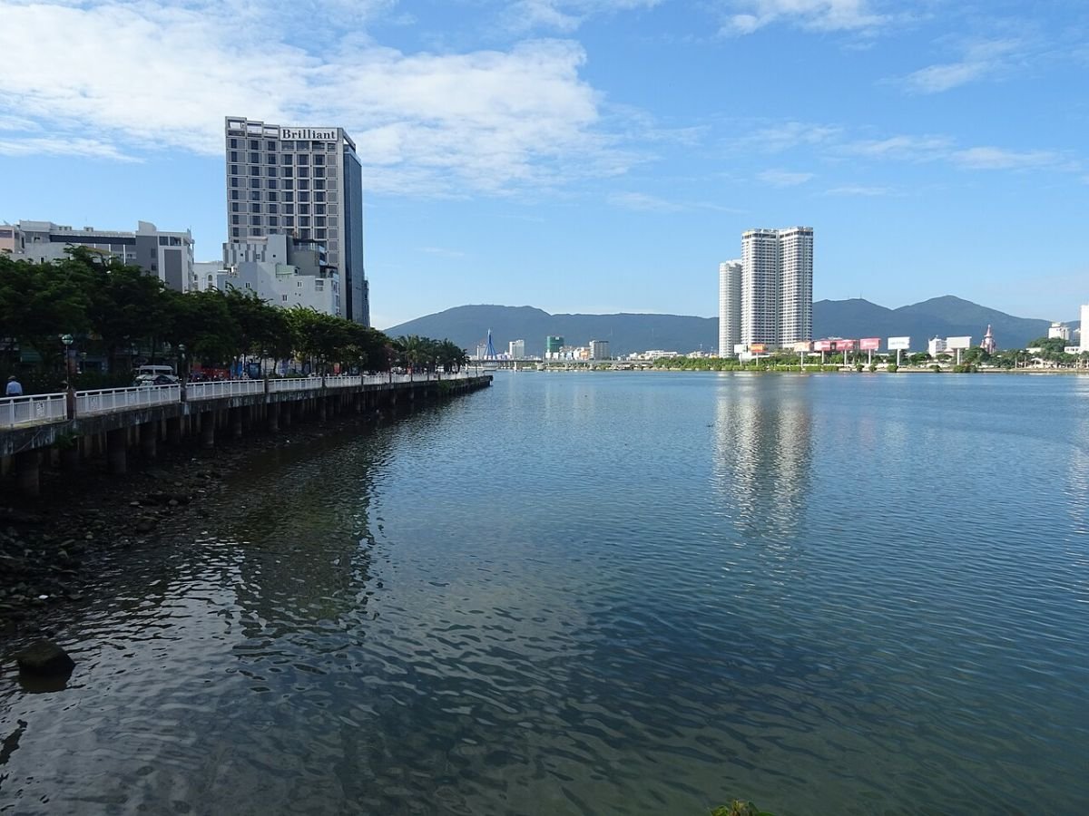 Han River embankment and skyline, Da Nang