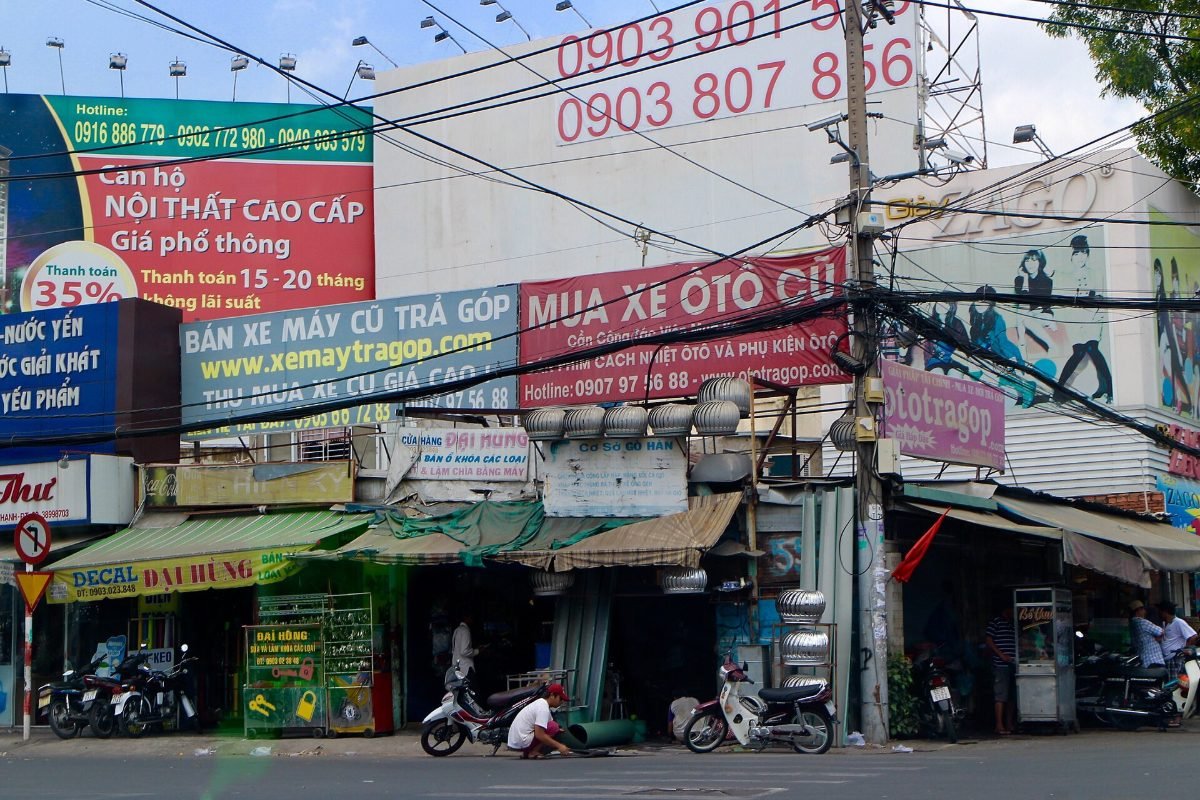 Thanh Da peninsula, site of Sun Thanh Da 3-bedroom apartments