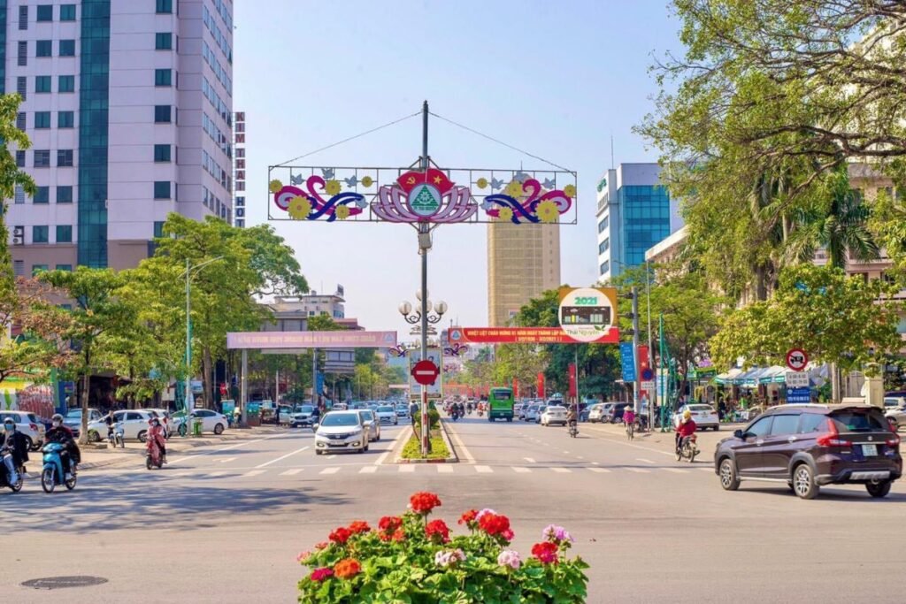 Central Thai Nguyen, about 1 km from Tecco Elite City