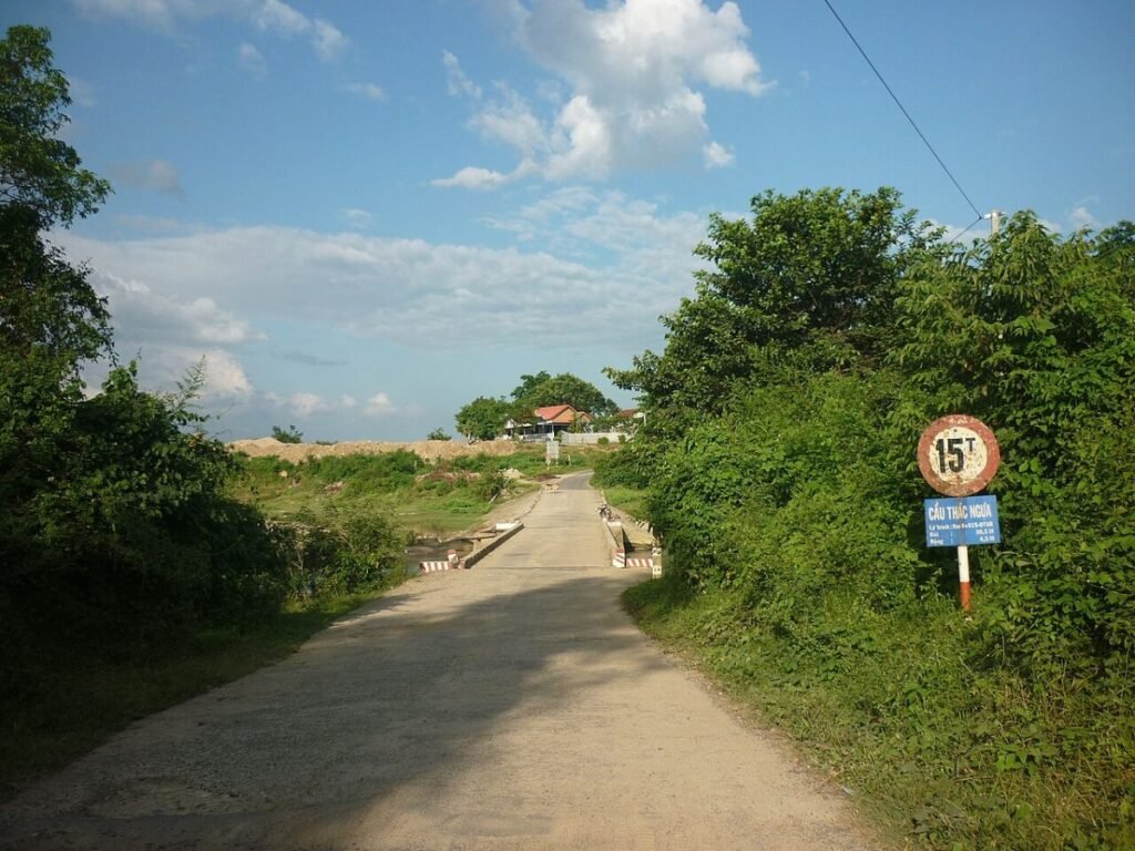 Country road near Cam Ranh