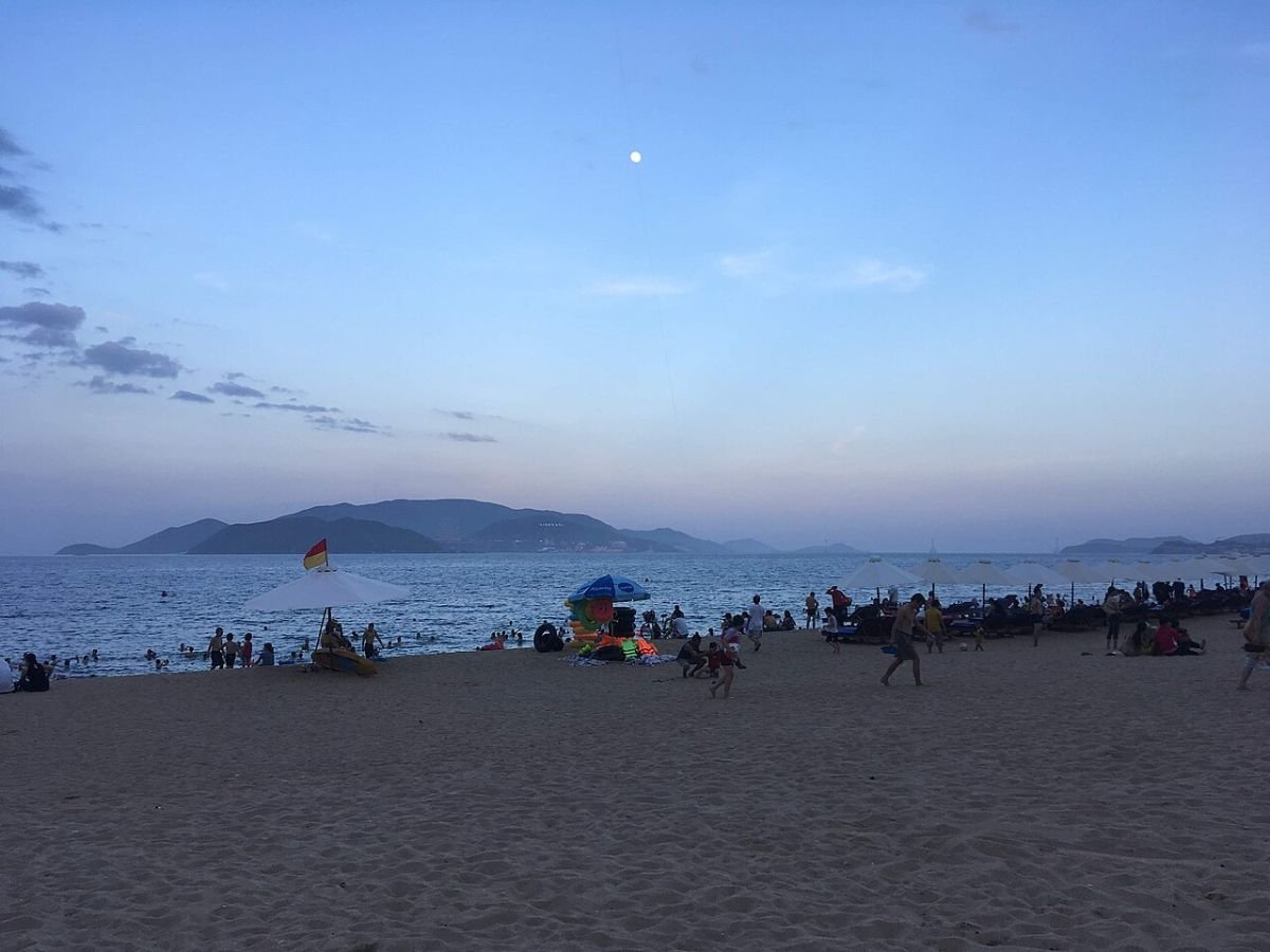 Islands on the horizon from Nha Trang