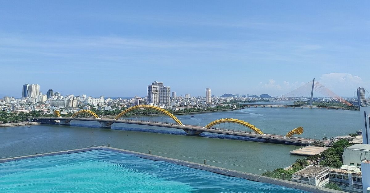Han River promenade in Hai Chau