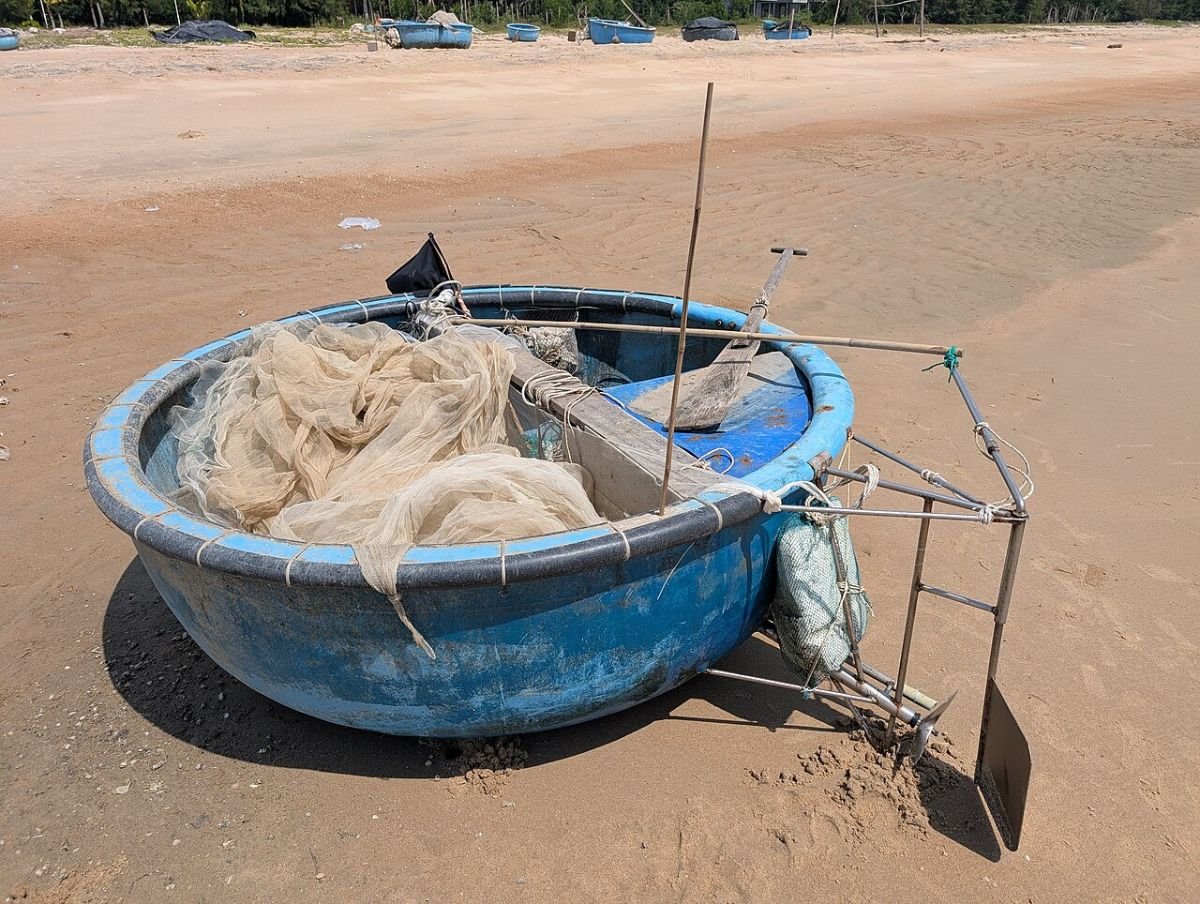 Basket boat on Ho Tram beach