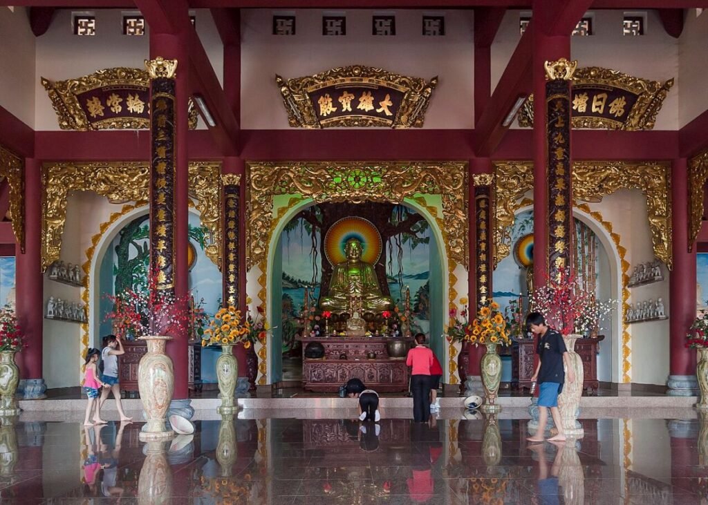 Pagoda hall in Da Nang