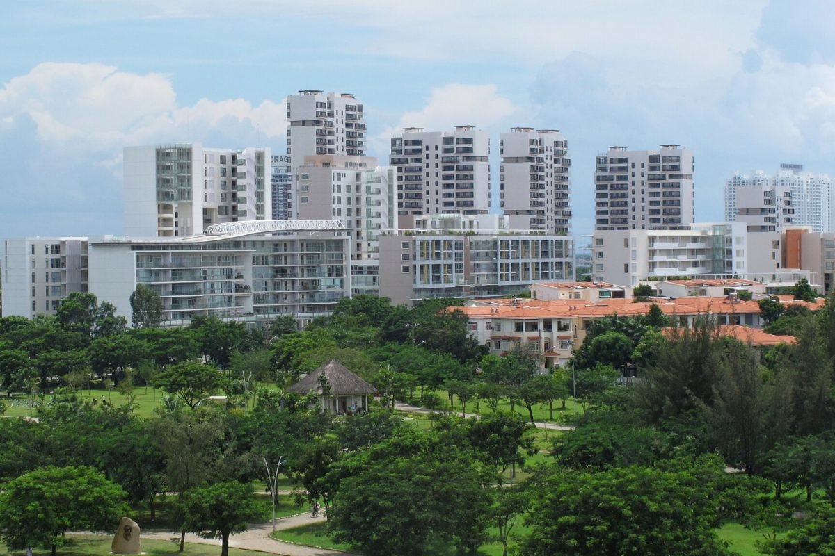 Phu My Hung, home of Triton Crown 3-bedroom apartments