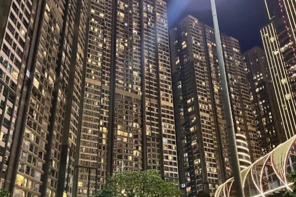 Vinhomes Central Park 1-bedroom for rent, fully furnished