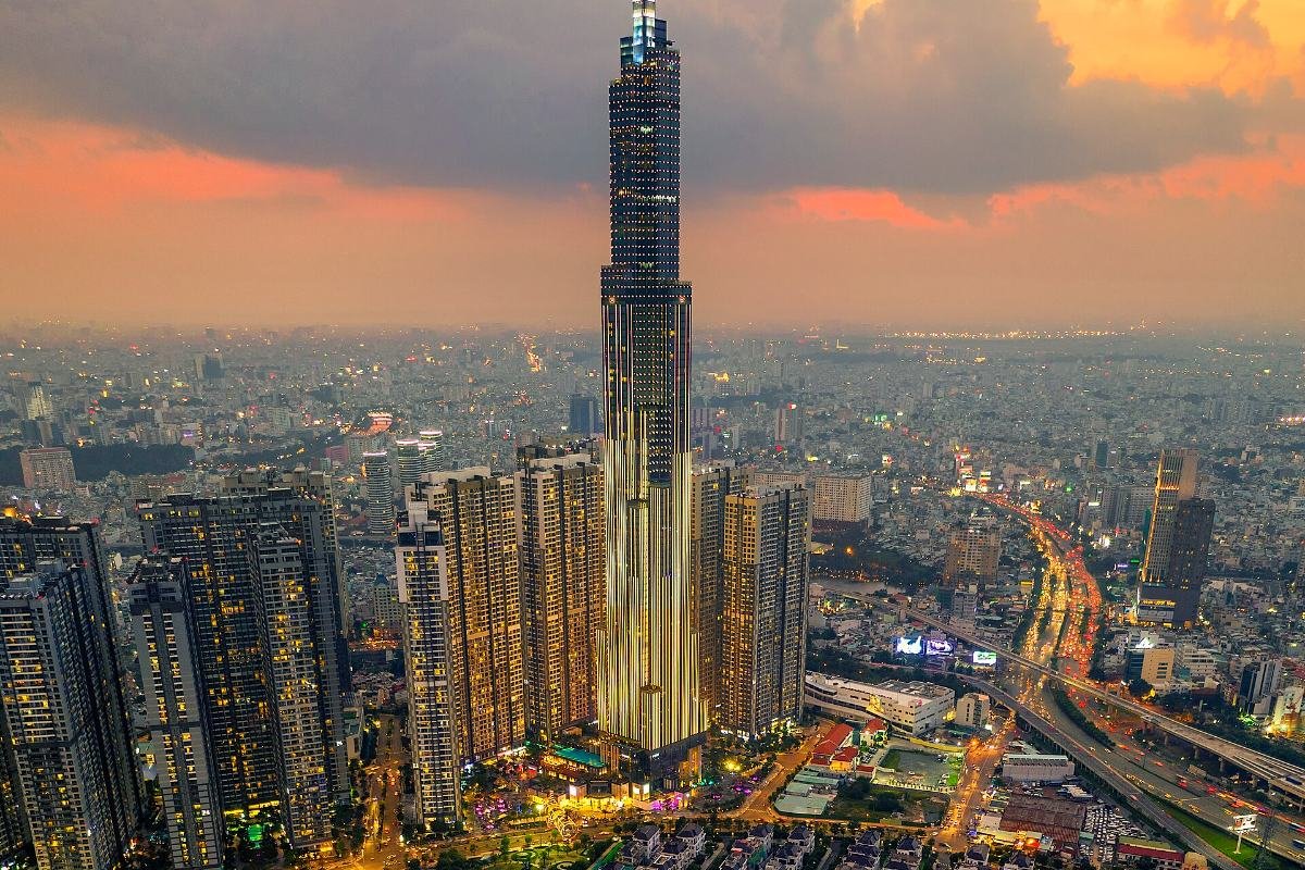 Aerial view of the riverside towers at Vinhomes Central Park, where the Landmark Plus duplex is for sale