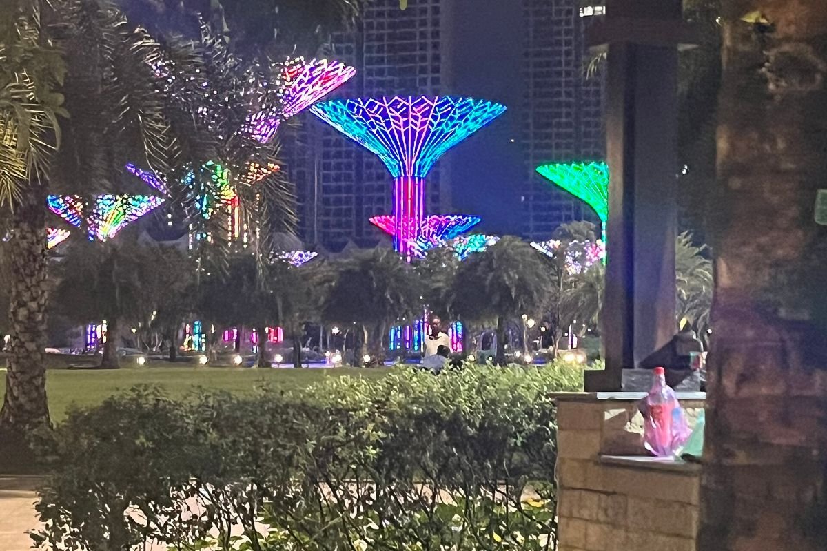 Light Park at Vinhomes Grand Park, near The Origami studio for rent