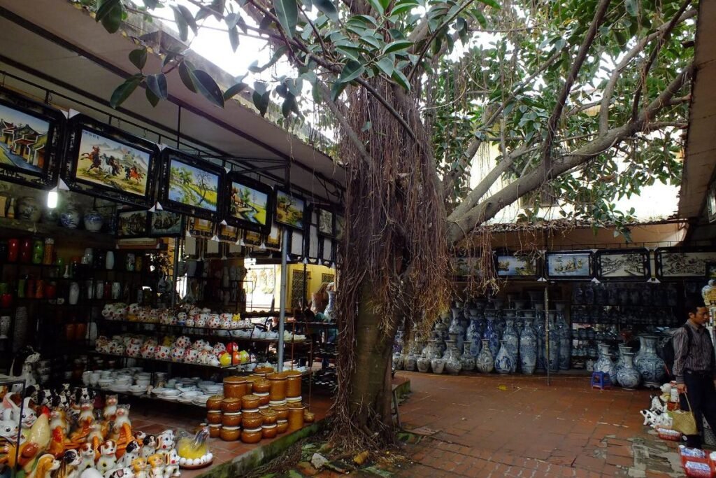 Bat Trang village, close to Vinhomes Ocean Park 2