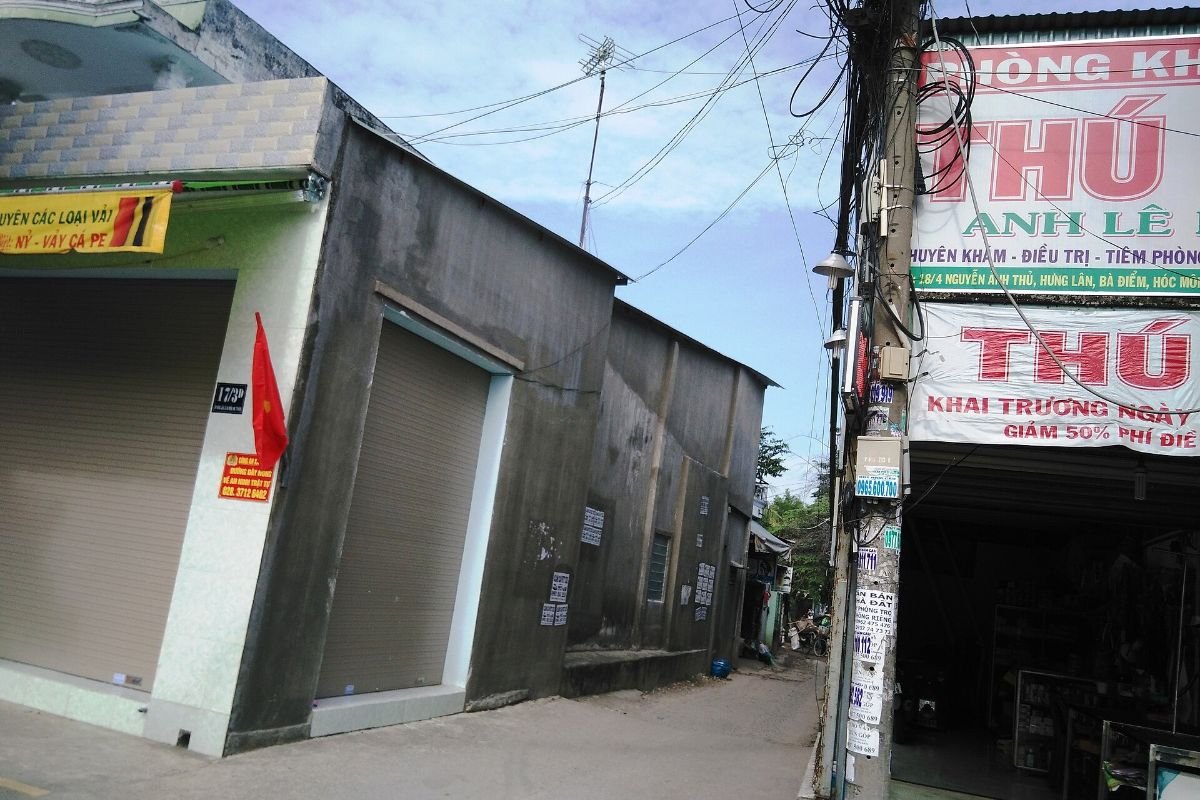 Nguyen Anh Thu road in Hoc Mon, near Vinhomes Saigon Park