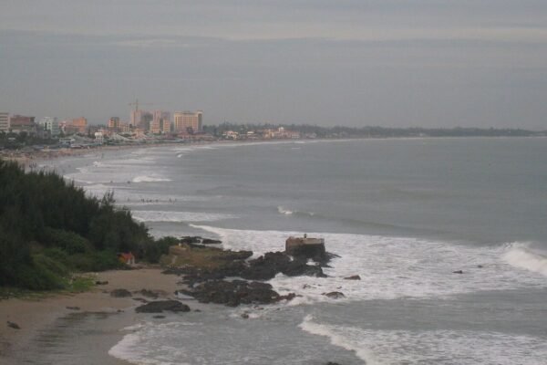 Vung Tau Melody 2-bedroom for rent, 70 m², basic furniture, long lease
