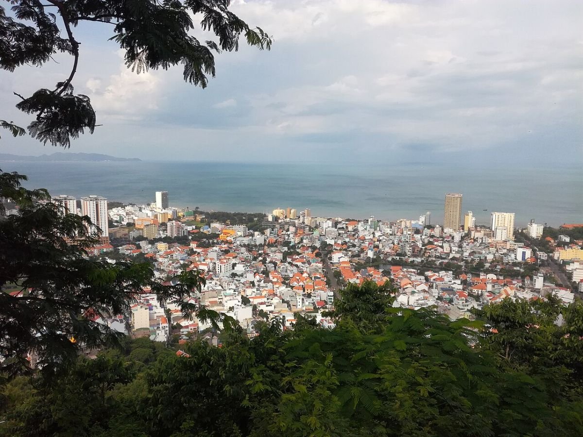 Vung Tau bay from above