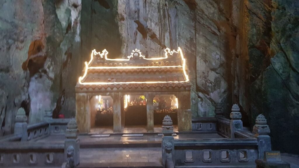 Cave shrine in Marble Mountains